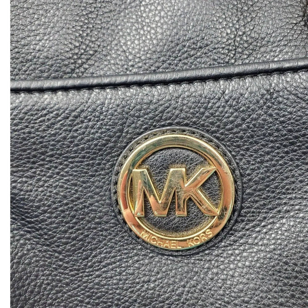 Michael Kors Fulton Black Pebbled Leather Crossbody Bag Gold MK Logo‎ Small